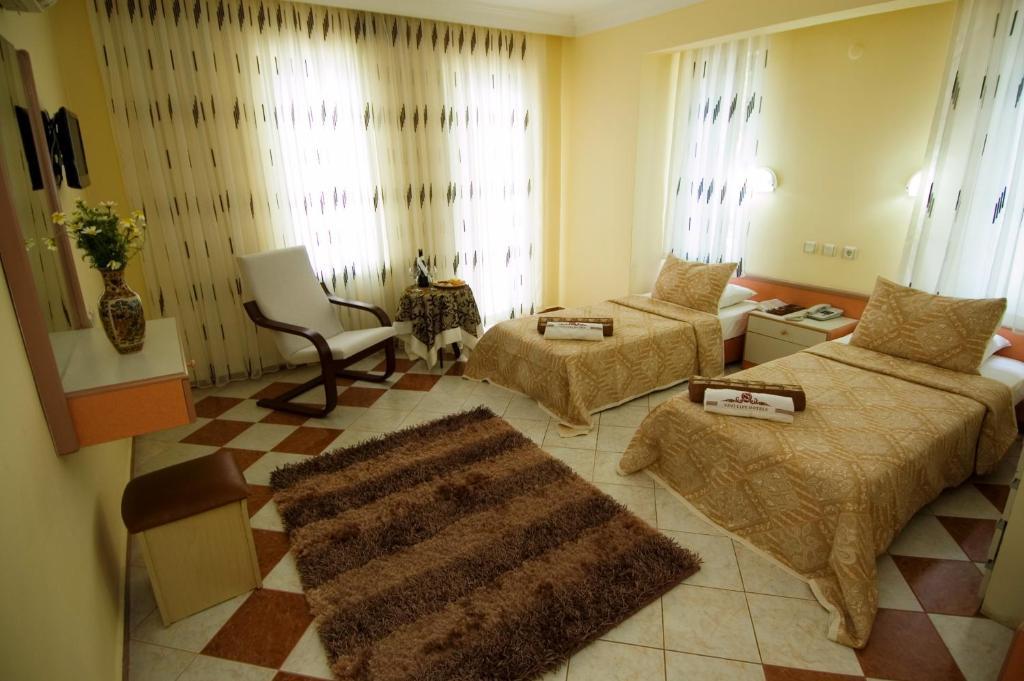 فتحية Sevi Classic Hotel الغرفة الصورة